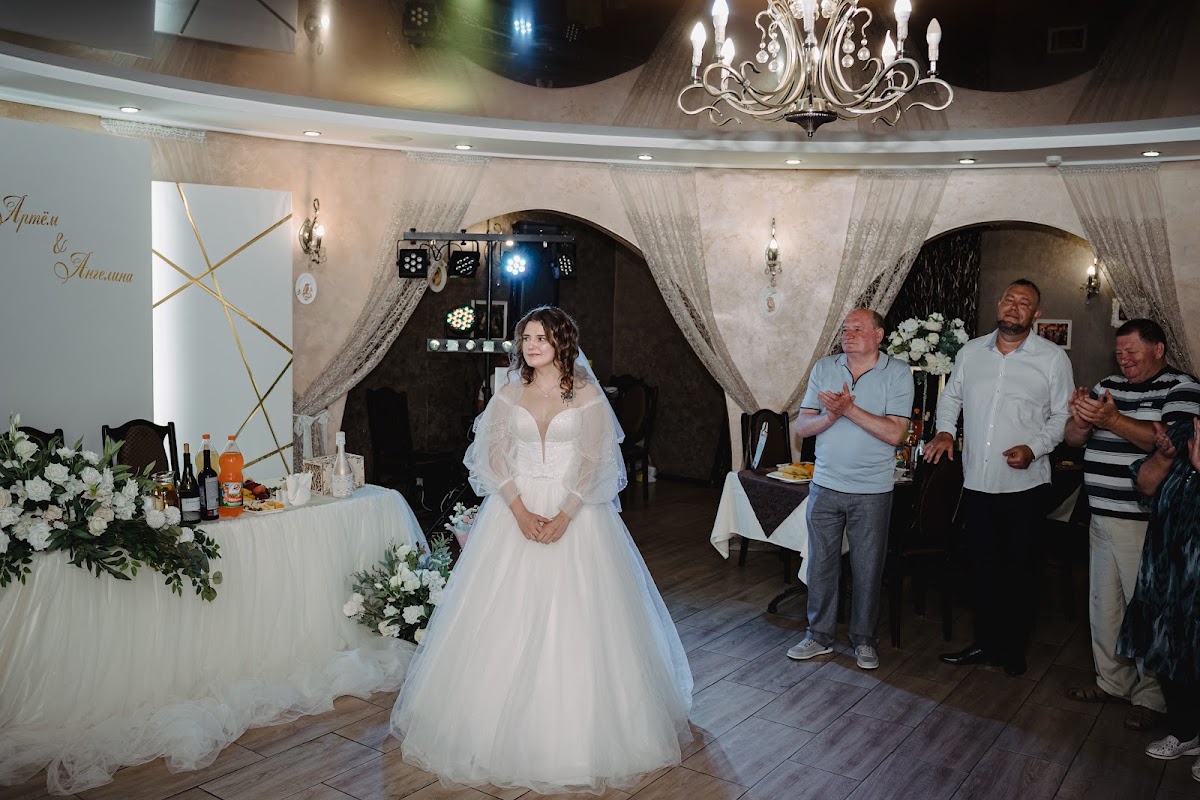 Ангелина и Артем