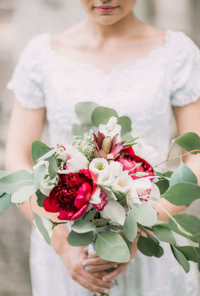 Mamma Mia Wedding Decor