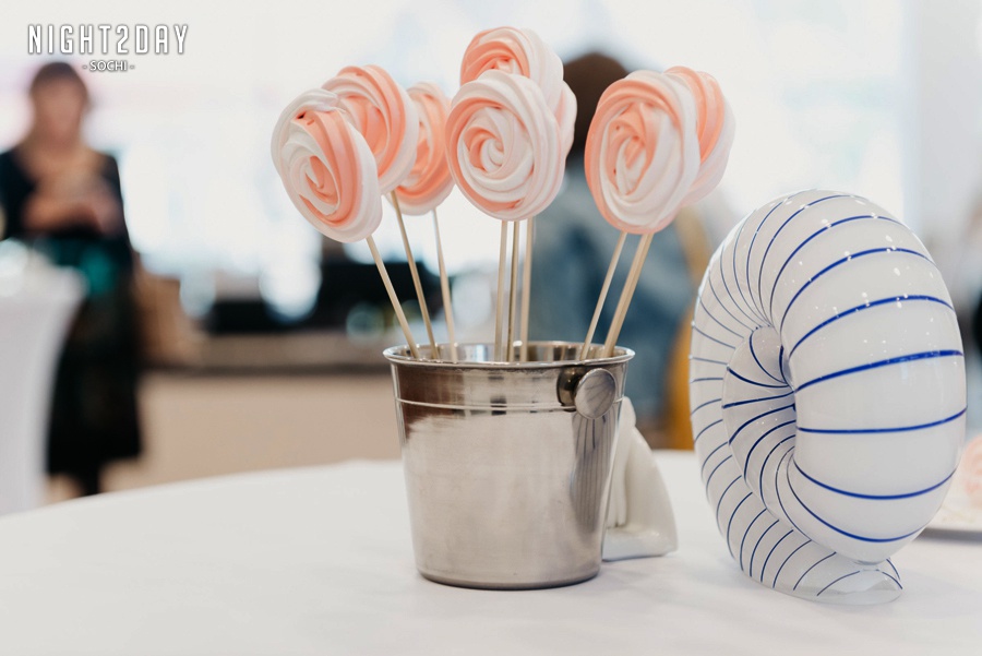 Candy Bar
