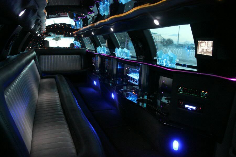 Lincoln Town Car 14