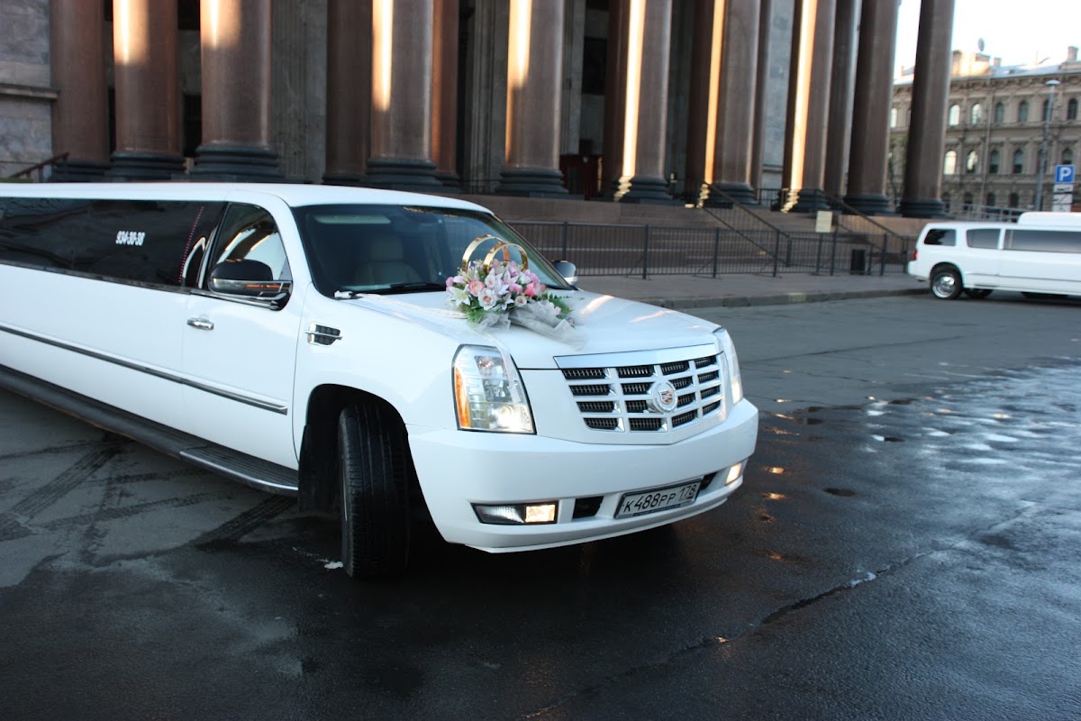 Cadillac Escalade 3