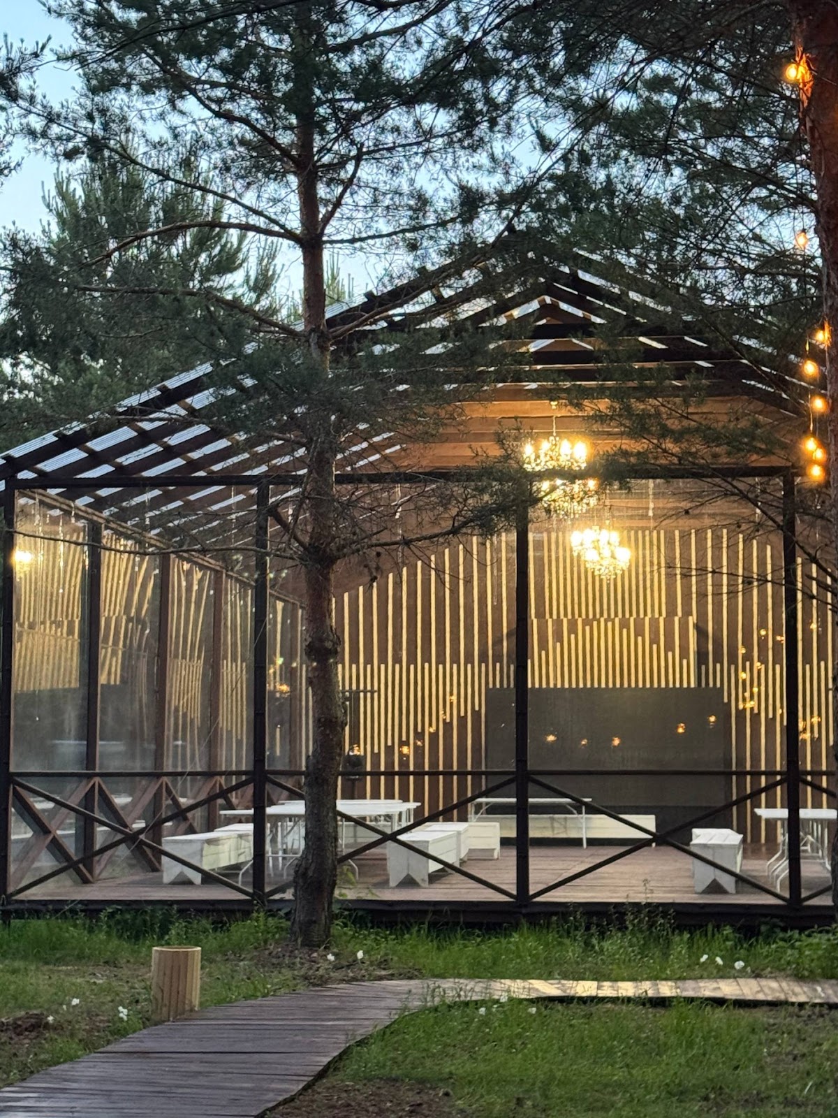 Основной зал