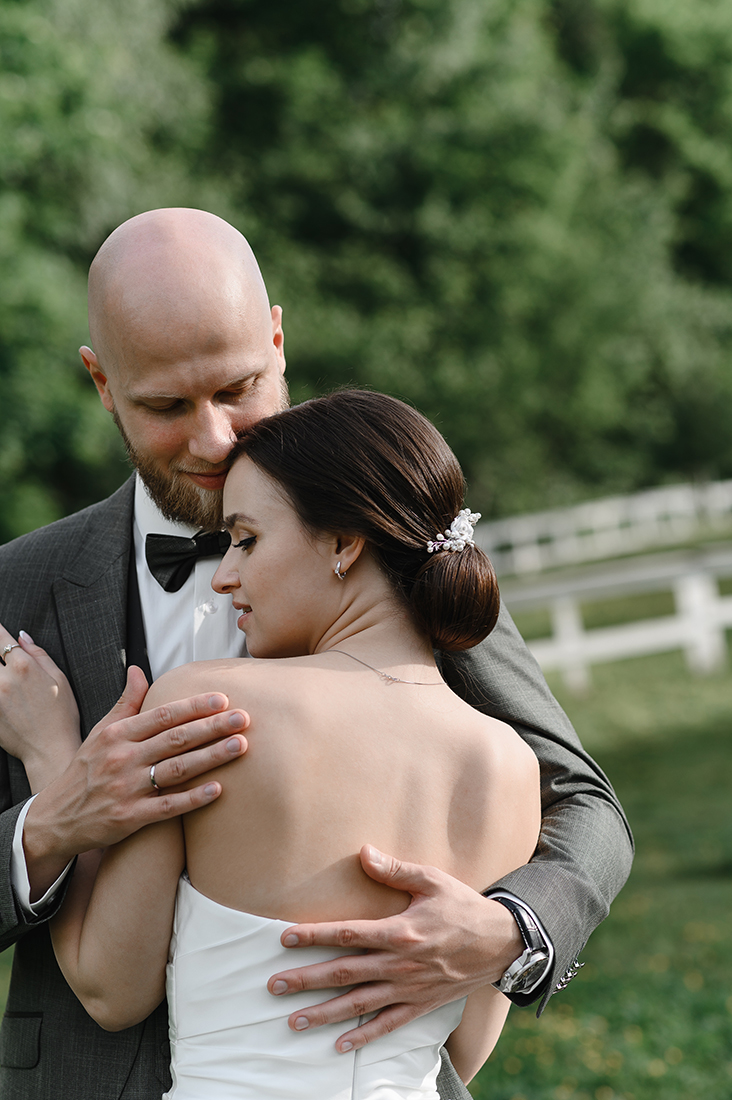 Green-white wedding,2022