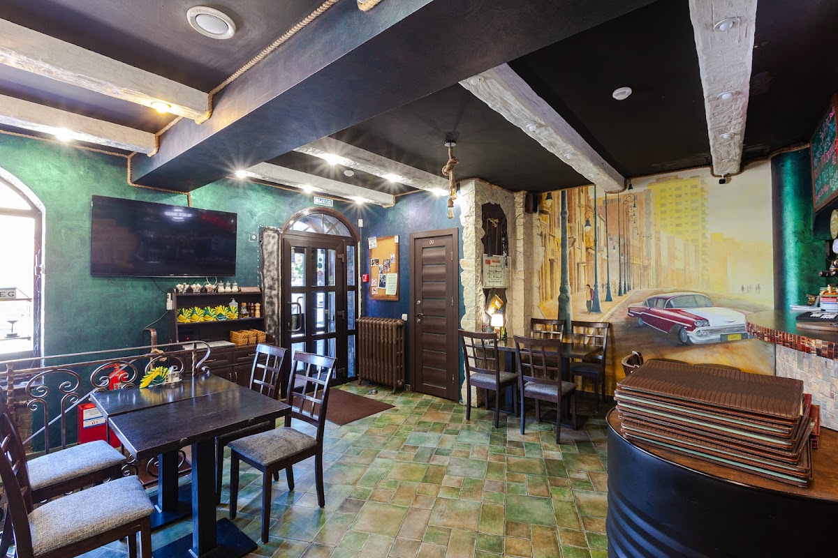 Основной зал