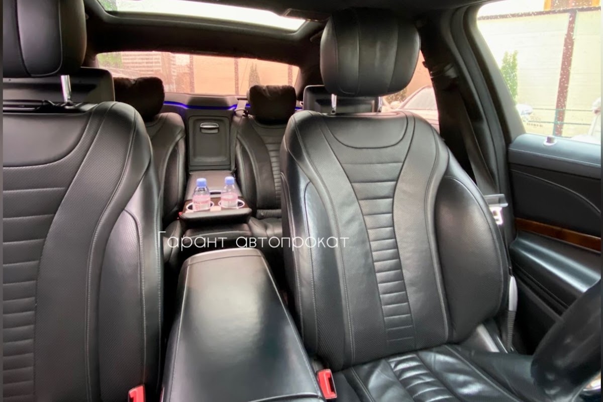 Mercedes Benz S-class 222