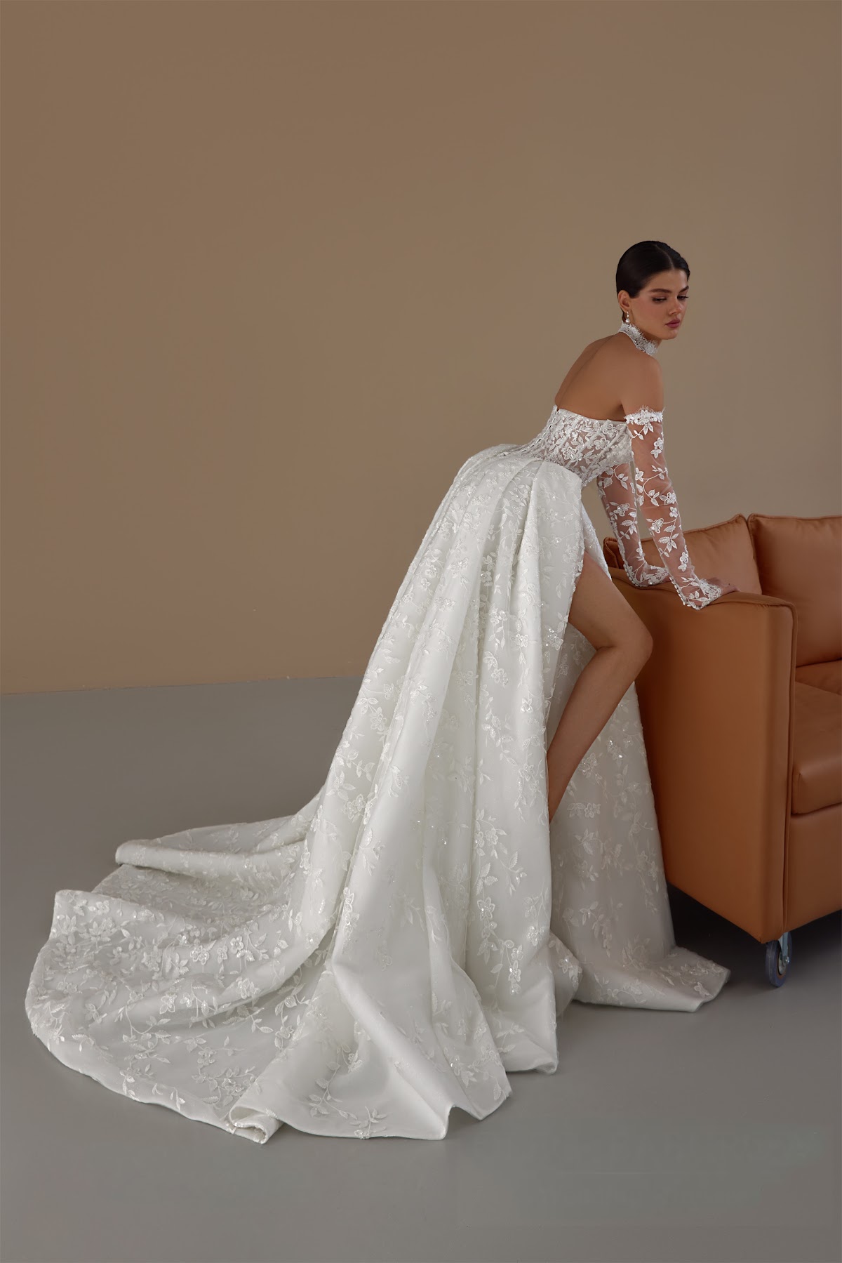 Vivienne — кадр 2 из 5