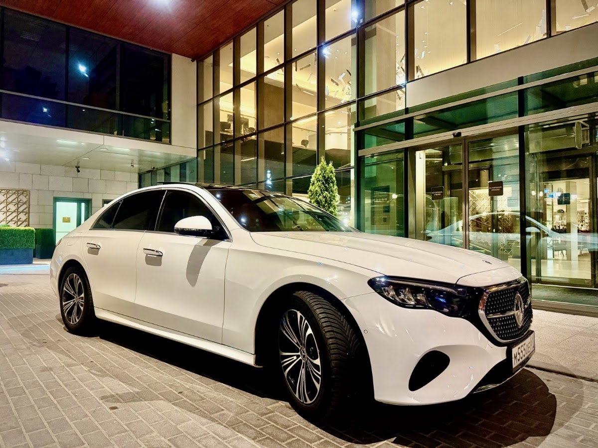 Mercedes-Benz E-Class W214