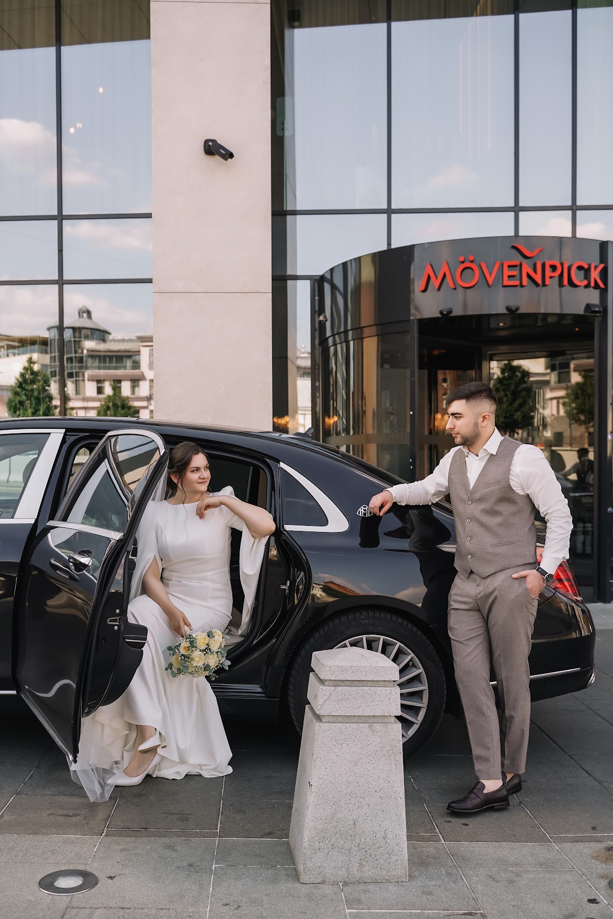 Мекан и Анастасия