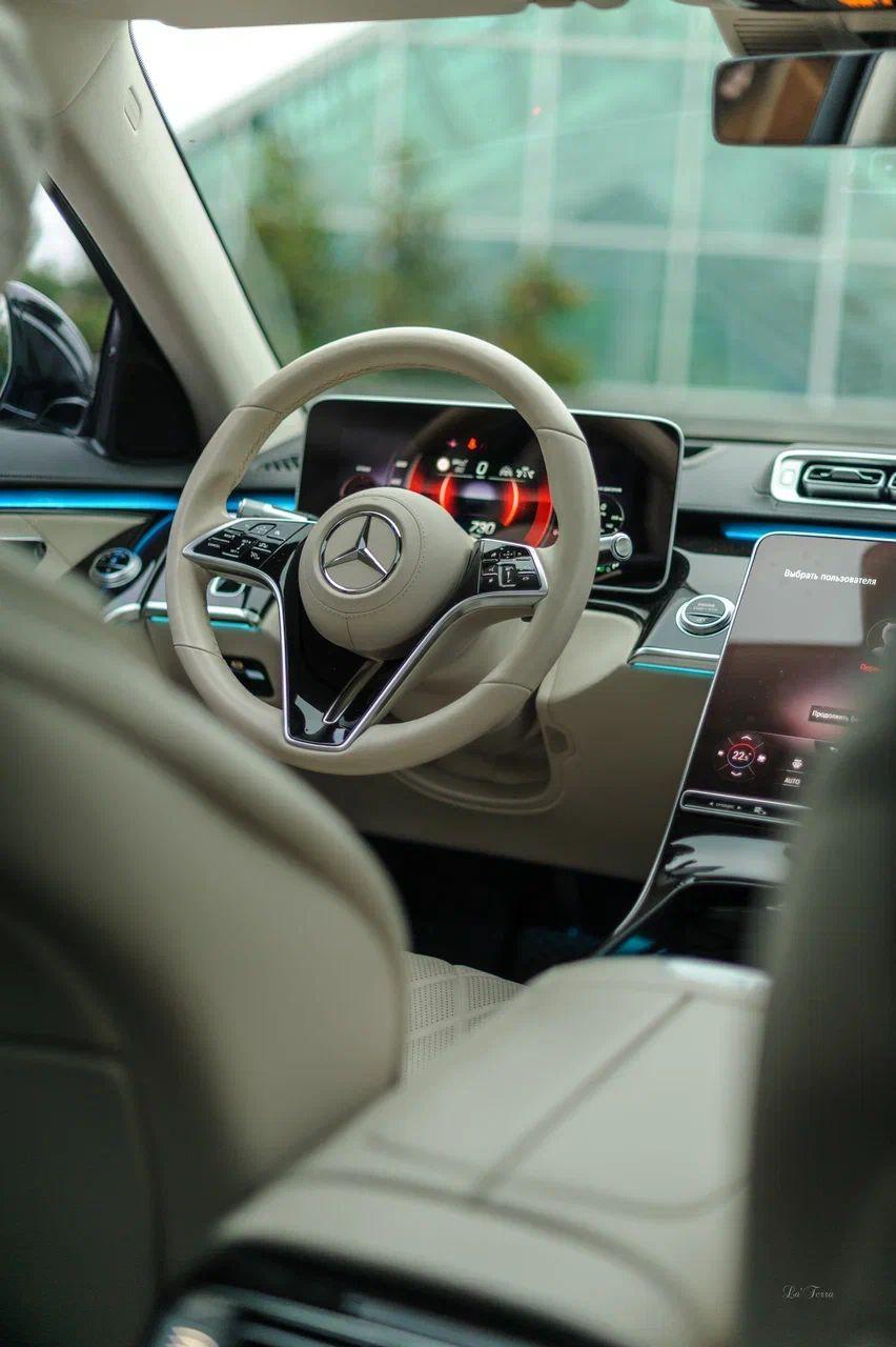 Mercedes-Benz S-class W223