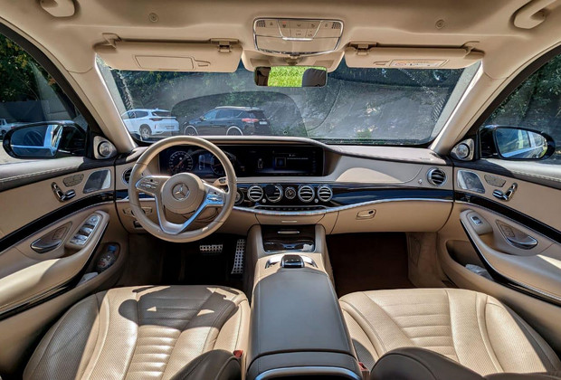 Аренда Mercedes-Benz S class (W222) Maybach с водителем