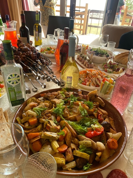 Выездной ресторан "Вкус праздника"
