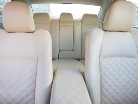 Сhrysler 300c white