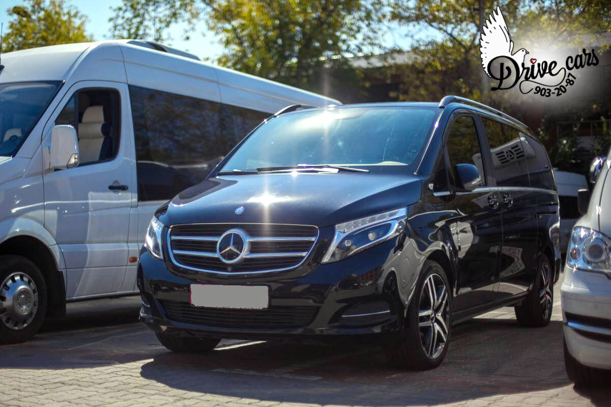 Mercedes V-class — кадр 4 из 9