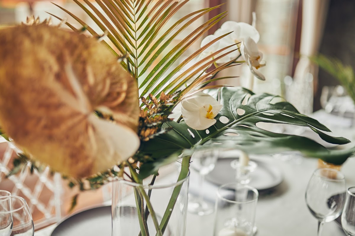 09.08.2020 Tropical wedding
