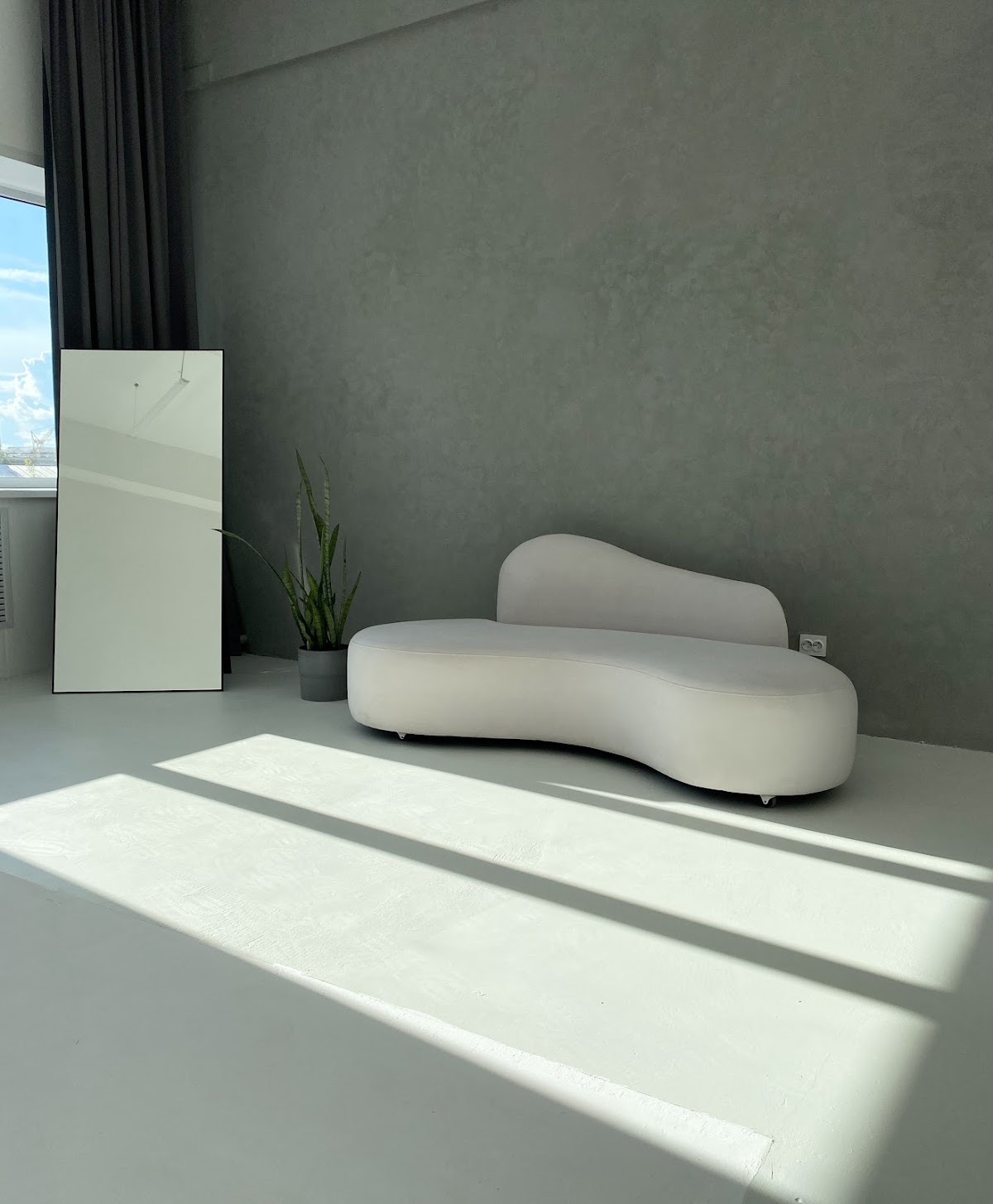 Minimal Space