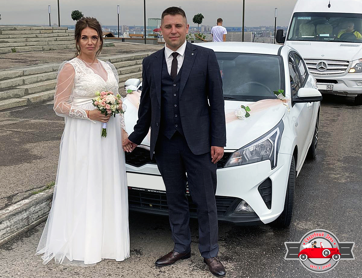 Kia Rio (4G) — кадр 3 из 24