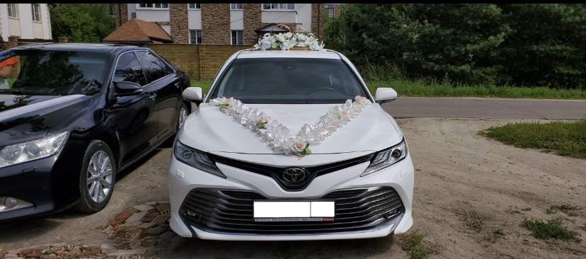 Toyota Camry — кадр 2 из 5