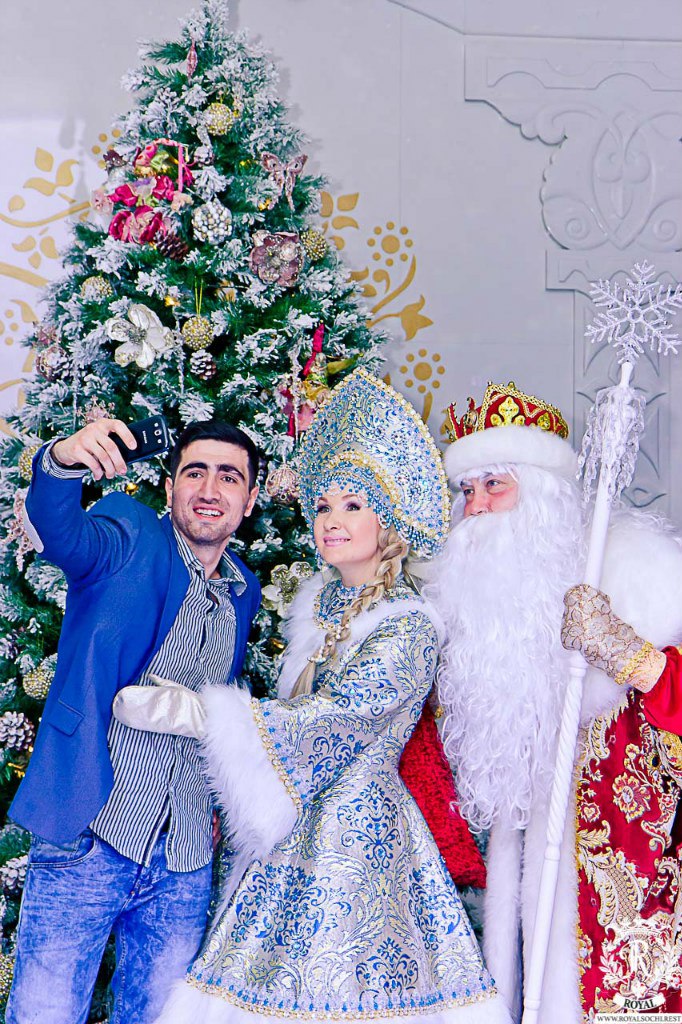 Праздник к нам приходит... Новогодний альбом.