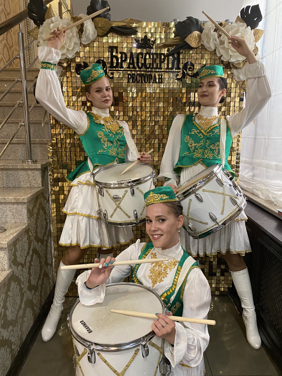 Шоу-Татарских барабанщиц.
