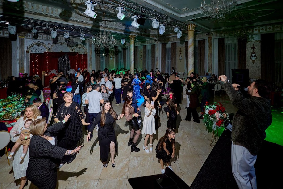 Symphony Hall — кадр 5 из 123