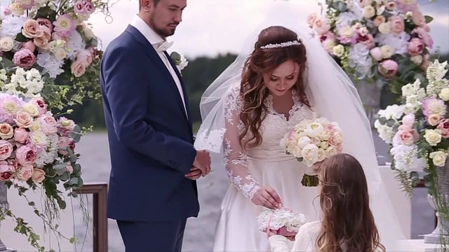 Видео