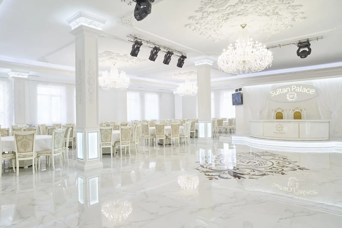 Зал на 250 человек