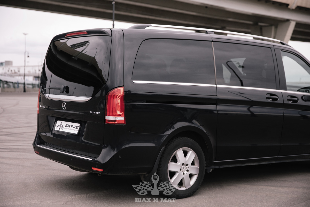 Mercedes V-class