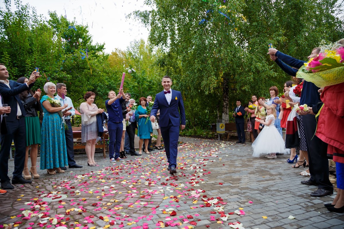 выездная регистрация Михаила и Юлии 4.09.2015
