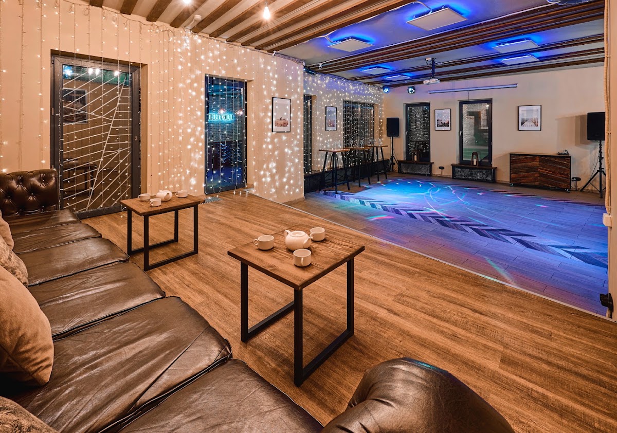 LOFT LODGE 6