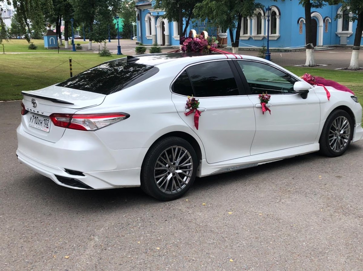 Toyota Camry 70v