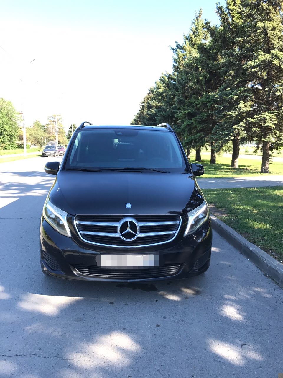 Mercedes V class — кадр 3 из 10