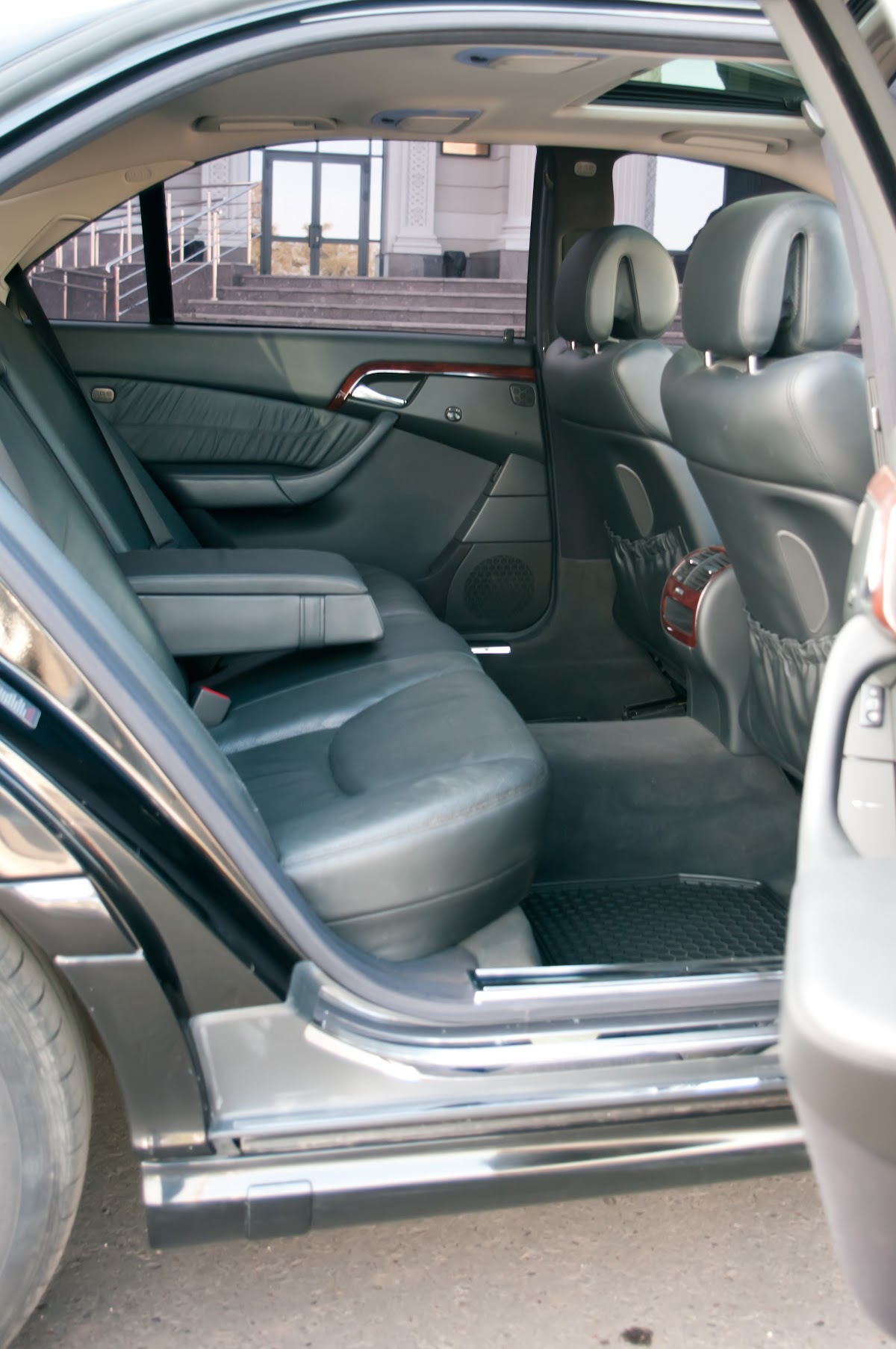 Mercedes-Benz S-класса (w221)