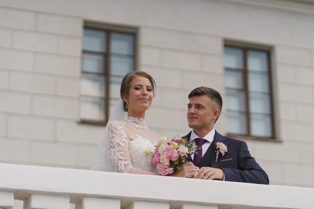Виктория Дмитриева и Влад Дмитриев
