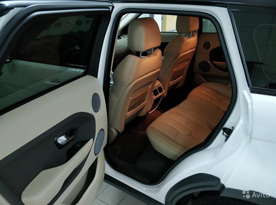 Range Rover Evoque, — кадр 2 из 2