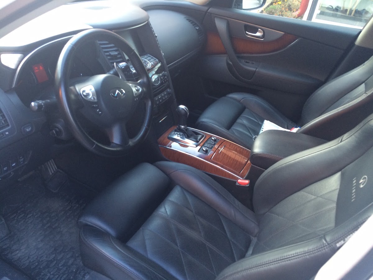Infiniti FX37S — кадр 3 из 3