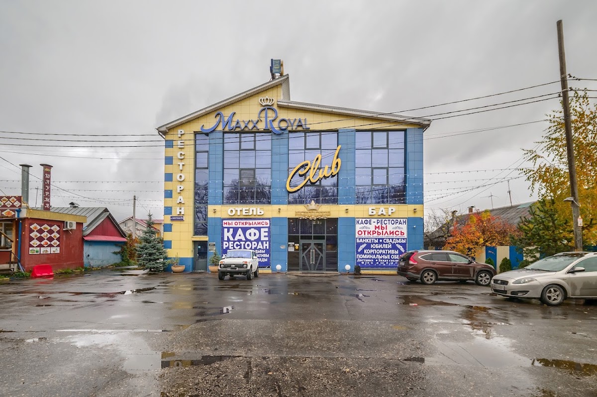 Зал на 2 этаже