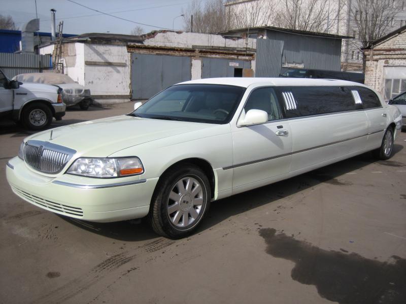 Lincoln Town Car