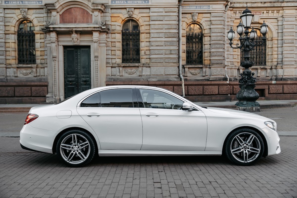 Mercedes W213 AMG — кадр 4 из 44