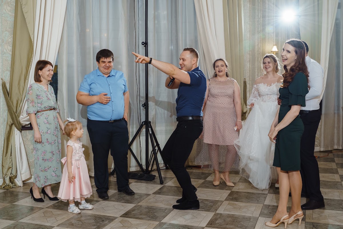 Ведущая мероприятий