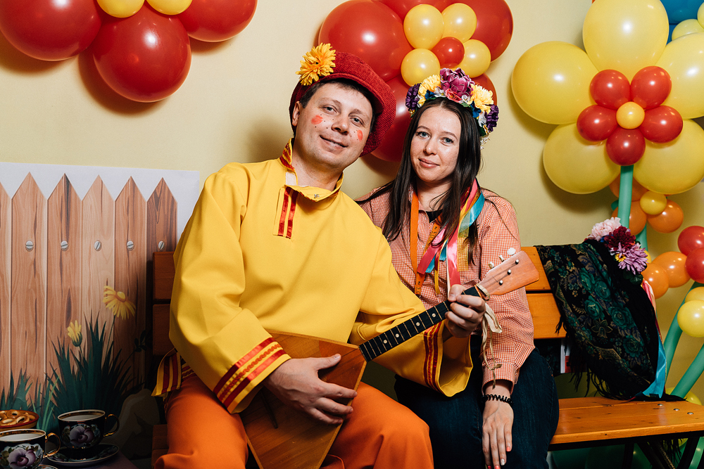 Праздник в офисе, в русском стиле.