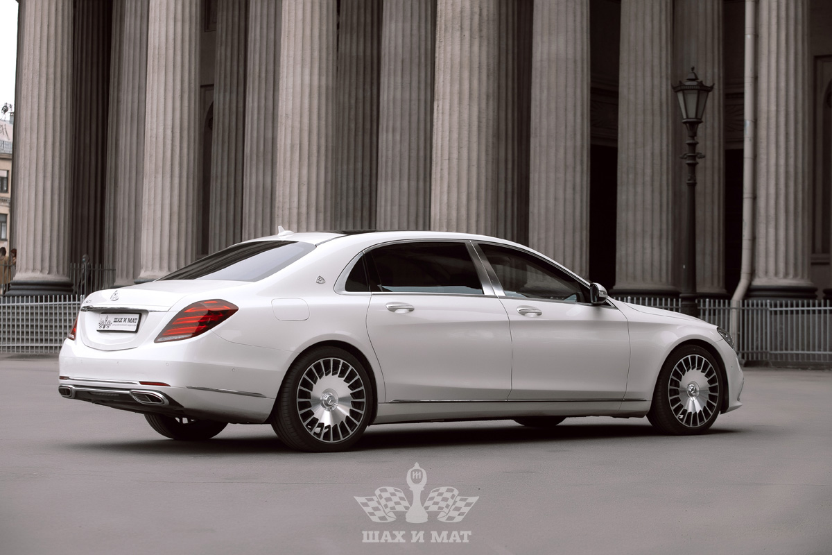 Mercedes Maybach S560 white