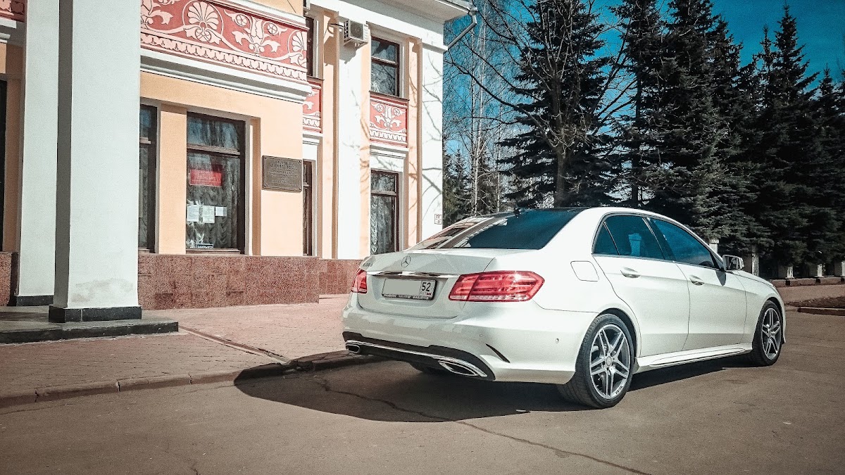 Mercedes Benz E-class W212 (рестайлинг) — кадр 5 из 20