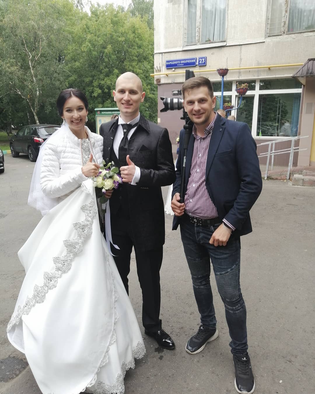 ЗА КАДРОМ