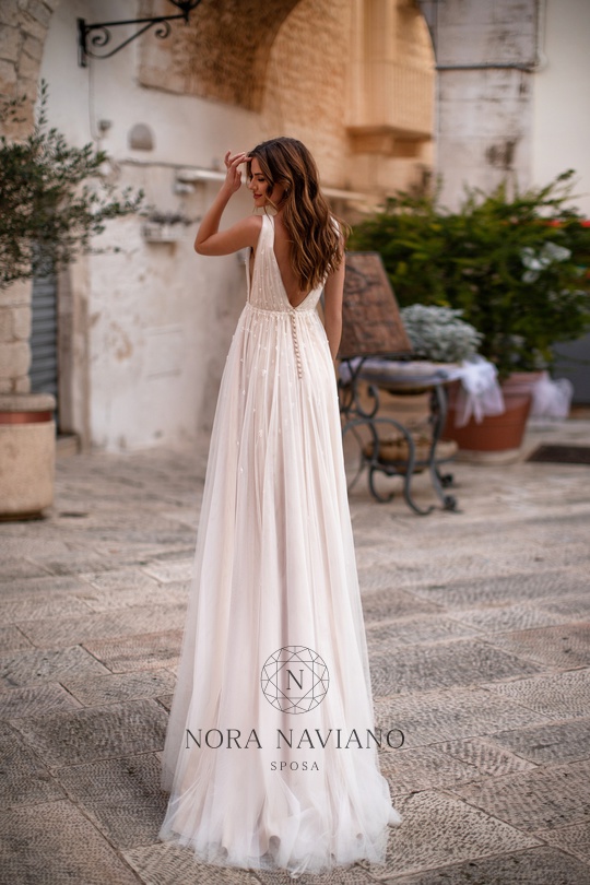 Marry — кадр 3 из 3