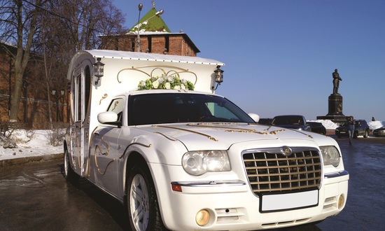 Карета Chrysler 300C