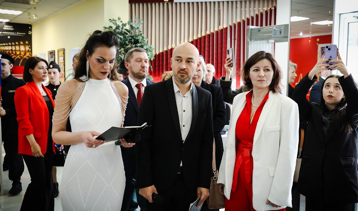 Благотворительный фестиваль, гала концерт "1000 улыбок" г. Сочи