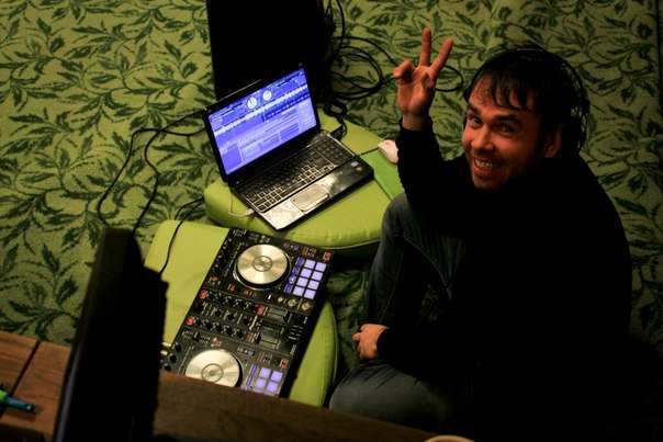 dj