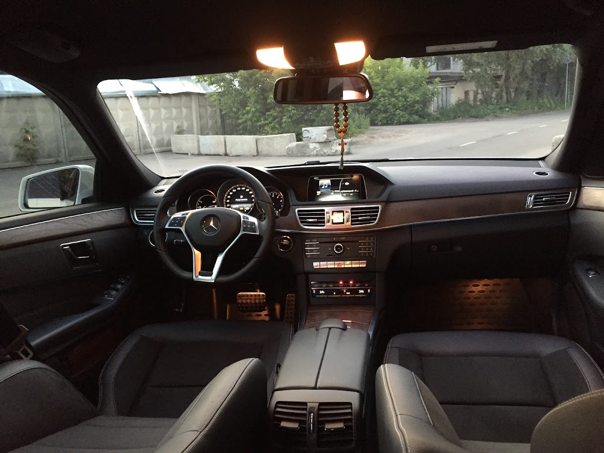 Mercedes-Benz E 200 (v212 рестайлинг)