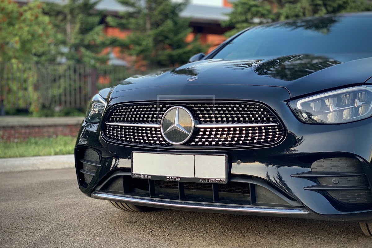 Mercedes-Benz E-Class 2021 год