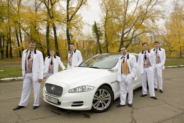 Jaguar XJ — кадр 3 из 11